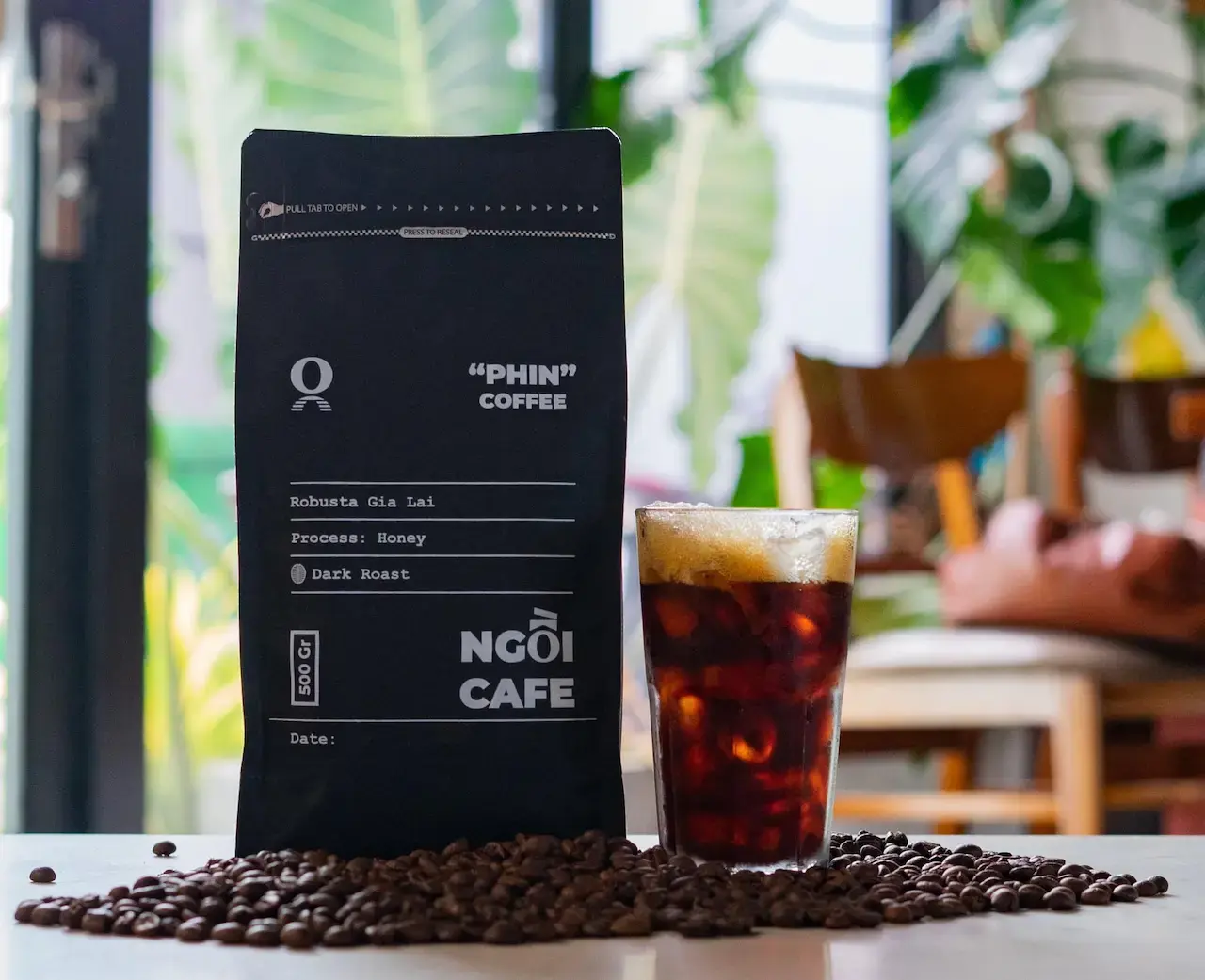 Ngồi Cafe Moon’s Coffee Farm 1 Nơi Cung Cấp Nguồn Cà Phê Sạch Là Một Nông Trại Sạch Bền Vững