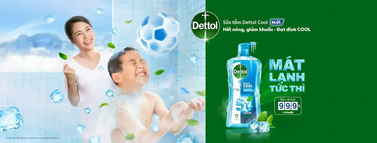 Dettol Là Một Chất Khử Trùng Làm Sạch Và Khử Trùng. Nó Được Giới Thiệu Vào Năm 1932 Bởi Công Ty Reckitt Của Anh.